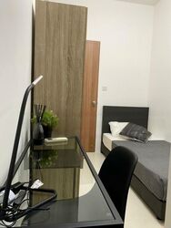 The Luxurie (D19), Condominium #457880221